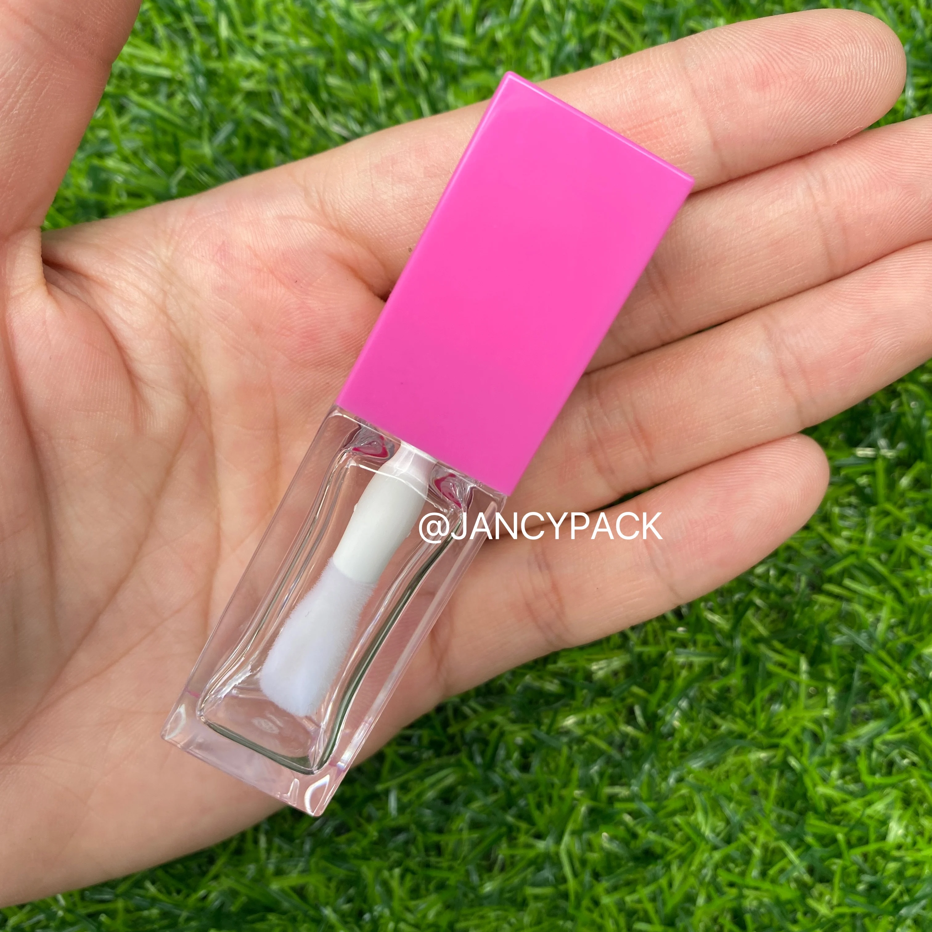 Empty Portable 8ml thick wand Lip Gloss Tube Plastic Lip Glaze Tubes,Square full clear transparent Cosmetic Packing Container