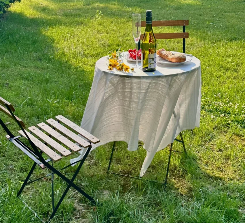 

Ajustée et Résistante à l'Huile, Couverture de Table pour Salle à Manger, Films de Chanson et brev