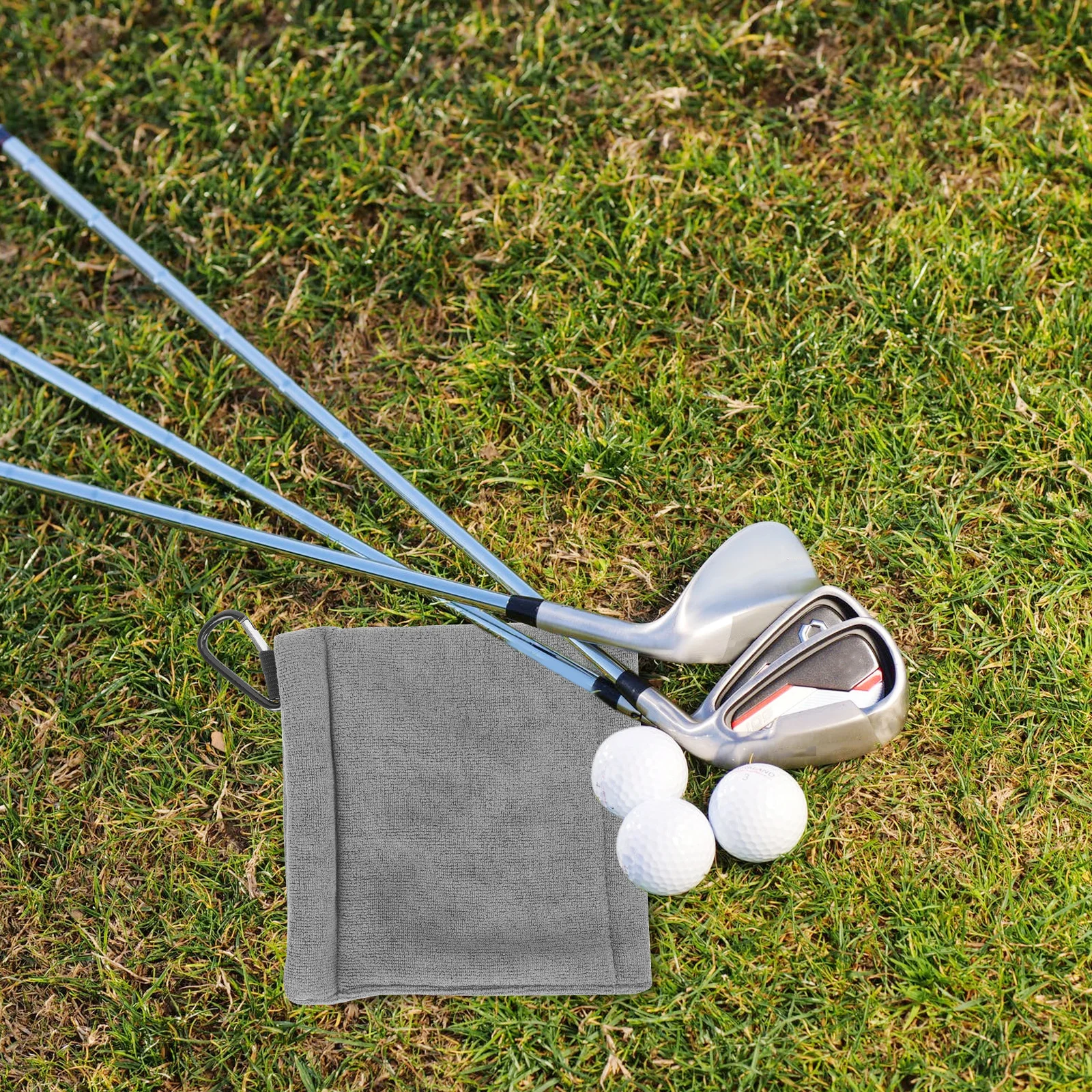 

Golfs Ball Cleaner Microfiber Towel Easy Carry Buckle Design Golfing Balls Wiping Tool Supply Golfs Ball Cleaner