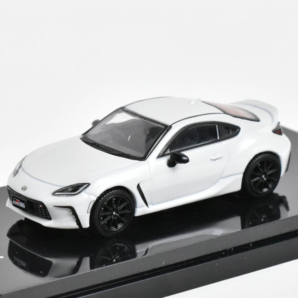 ホビージャパン 1:64 ティーンエイジャーへのギフト GR86 RZ ダイ
