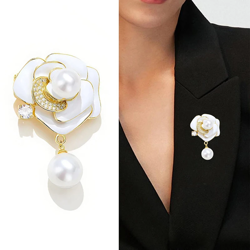 Elegante branco camélia flor broches pinos para mulheres linda flor planta vestir roupas corsage jóias acessórios