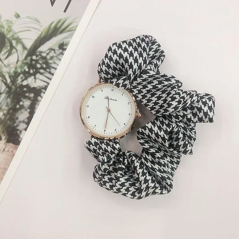 Креативные цифровые часы с лентой для женщин, элегантные студенческие часы без застежки, цветной тканевый ремешок, кварцевые часы