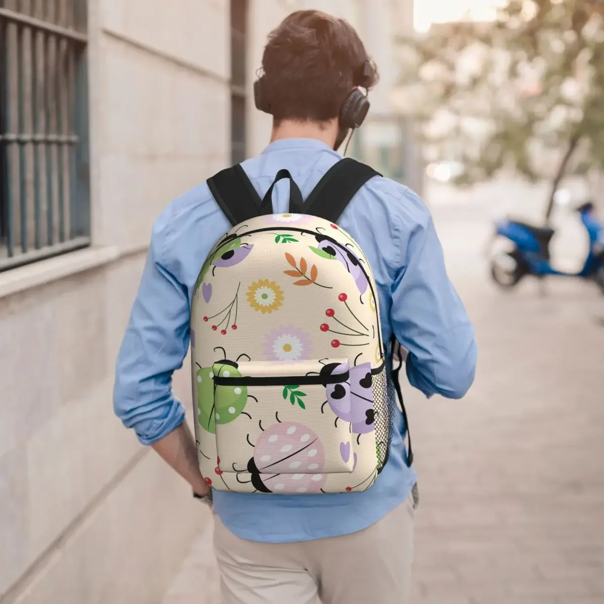 Seven Star Ladybug In Beige Background Student Backpack School Bag Hiking Travel Daypack for Boys Girls Bookbag Shoulder Bags