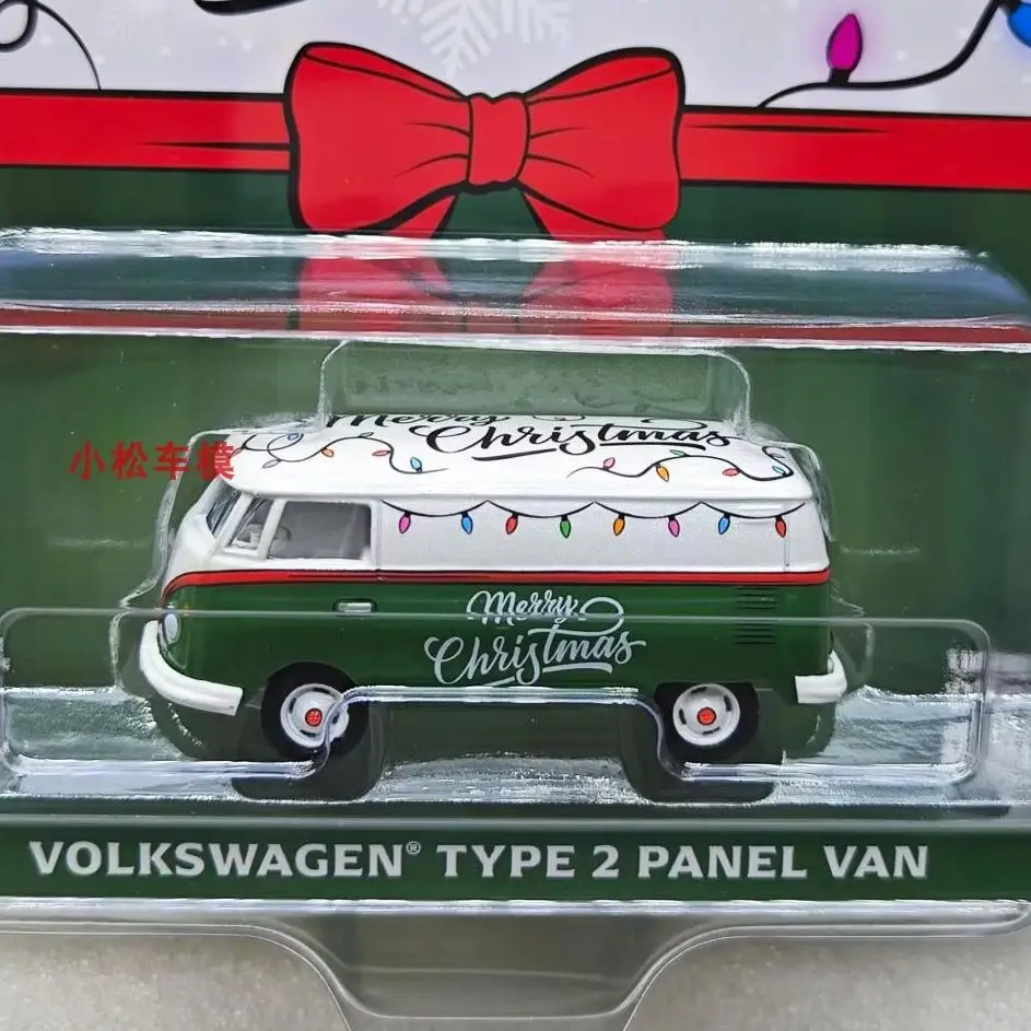 

1: 64 Volkswagen T2 Van -2023 Christmas Advanced Collection Ornament Car Models