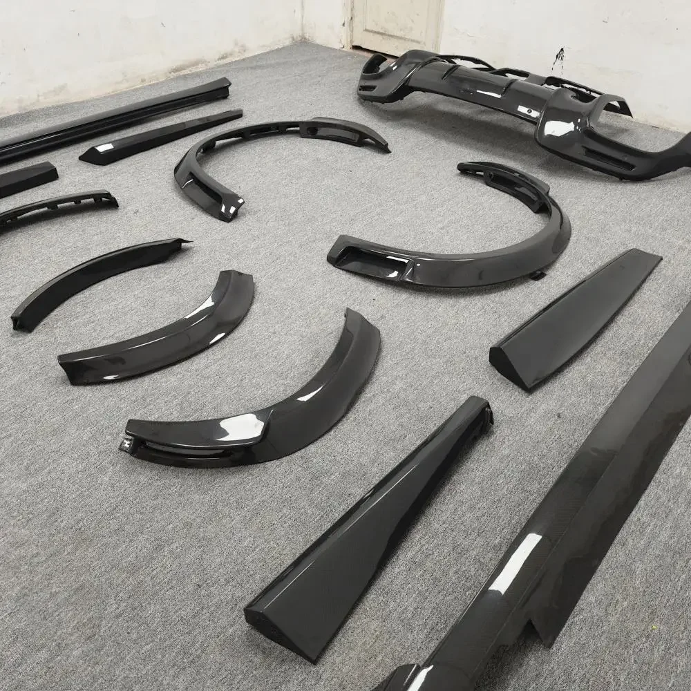 OEM Carbon Fiber Body Kit for Ferrari Purosangue Front and Rear Lip Side Skirts and Wheel Arch Modification FUV Specific Parts