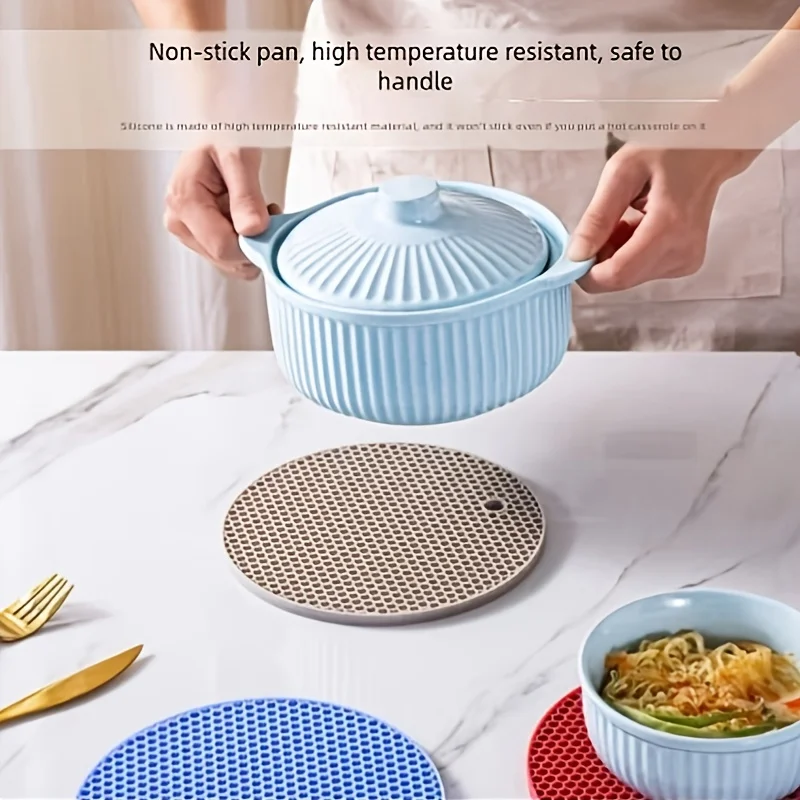 Silicone heat-resistant mat, anti slip circular kitchen pot mat, countertop protection mat, coaster, suitable for household kitchen products, insulation mat pot mat