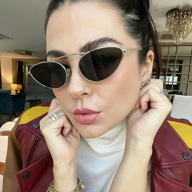 

New Cat Eye Women Sunglasses Female Metal Frame Oval Eyeglasses Unique Elegant Brand Design Girls Eyewear UV400