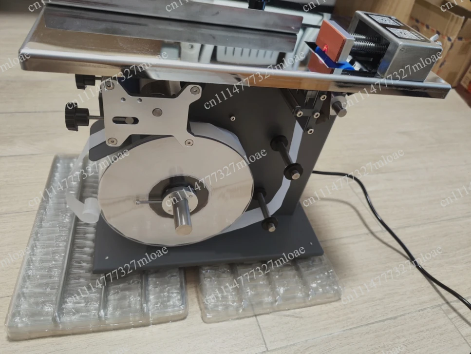 220V/110V Automatic Right Angle Sealing Labeling Machine PLC Micro Control Box Transparent Labeling Machine For 25-30mm/20-50mm