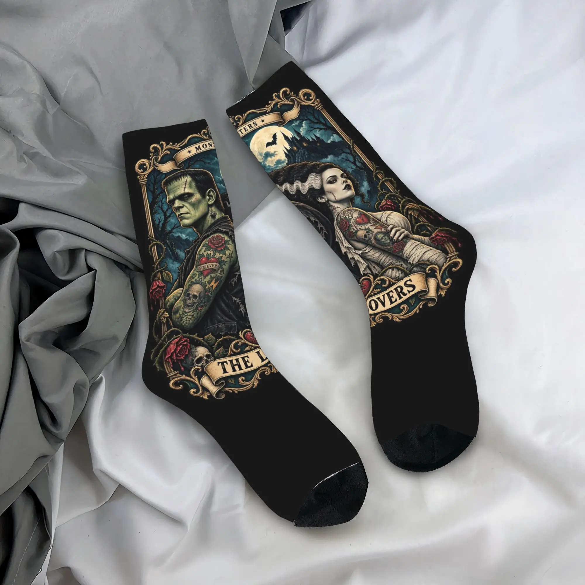Colorful Frankenstein Lovers Vintage Horror Monsters Tarot Card Basketball Socks Polyester Crew Socks for Unisex Sweat Absorbing