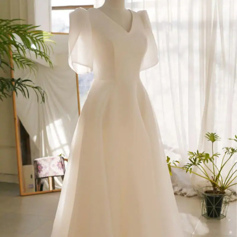 New Simple Wedding Dress For Women Classic V-neck A Line Bridal Dresses With Short Sleeve Elegant Long Party Dress Customized