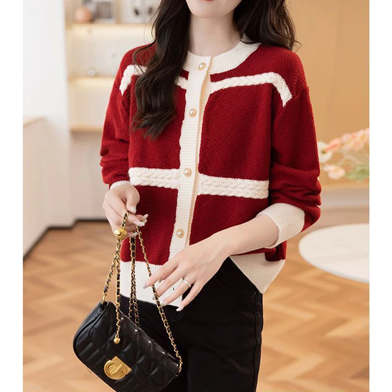 Women Korean Fashion Contrast Color Elegant Button Knitted Cardigans Sweet Chic Round Neck Long Sleeve Loose Outerwears Sweater