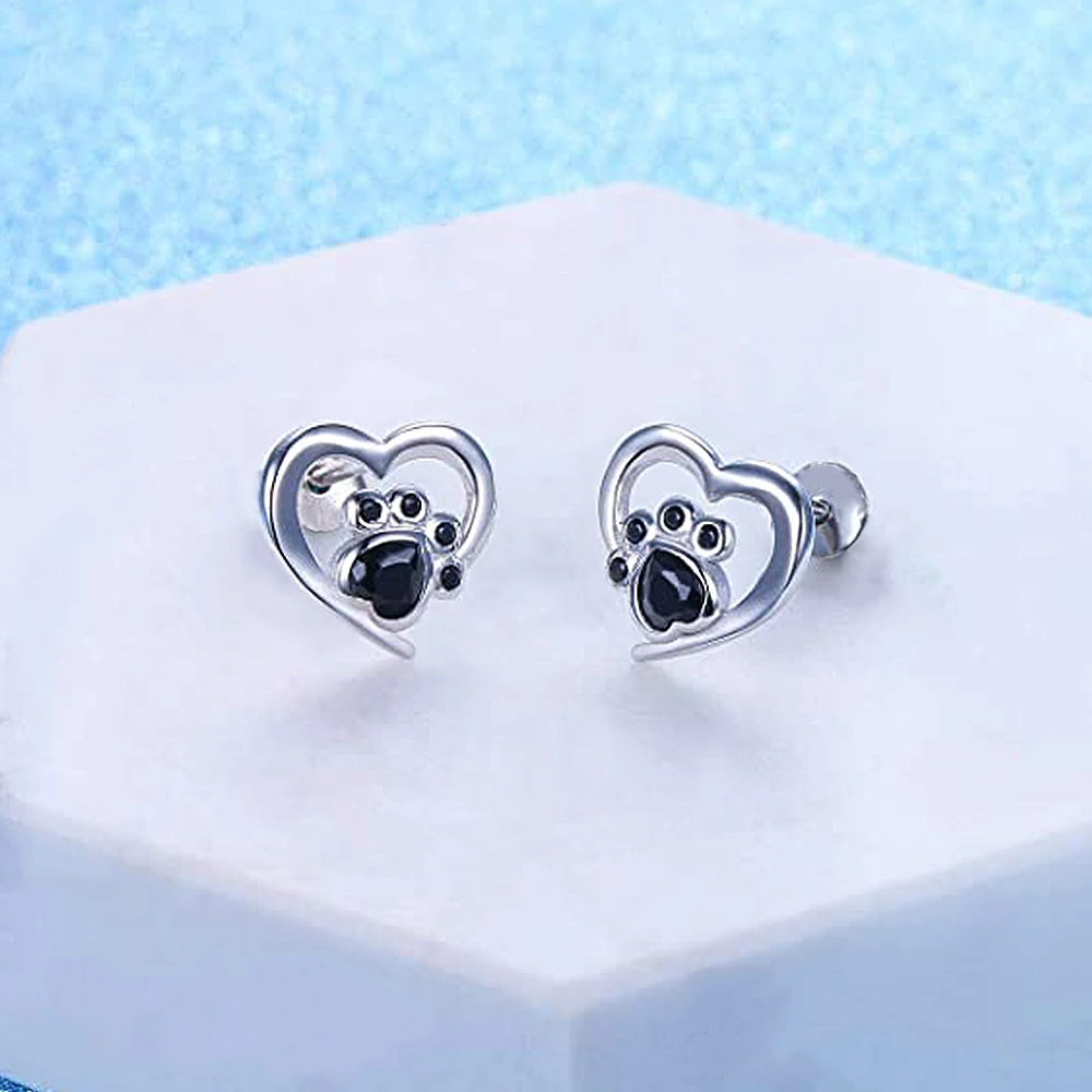 Huitan Cute Animal Cat Dog Footprints Shape Stud Earrings for Women Silver Color Heart Love Earrings Fashion Versatile Jewelry