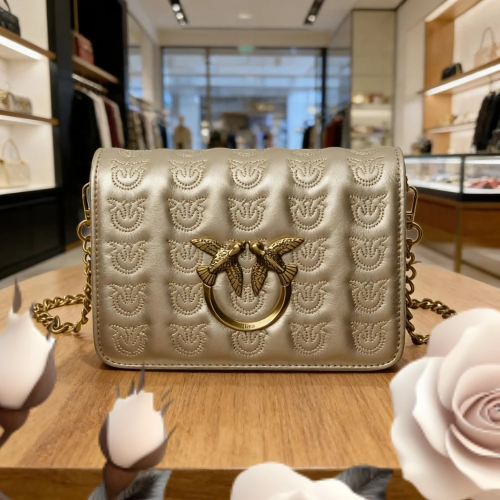 

Fashionable women's shoulder bag crossbody bag with simple chain strap luxury multifunctional handbag 2026 new arrival