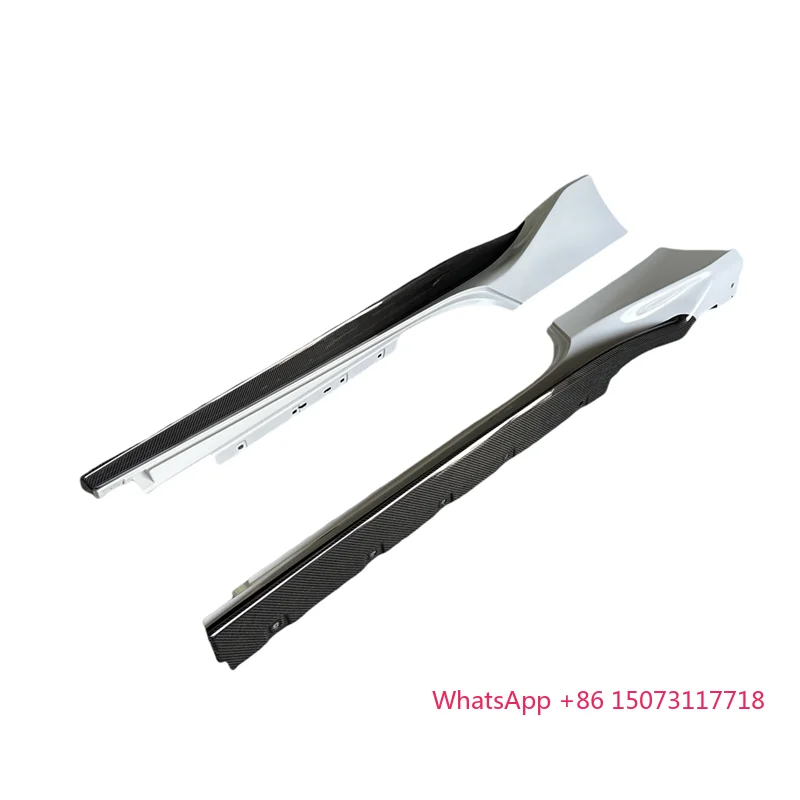 

Suitable for 488 GTB Spider Upgraded PISTA Style Semi Carbon Fiber Rear Skirt