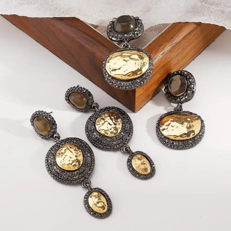 أقراط مذهلة مرصعة بالجواهر من حجر الراين؛ قلادة دائرية عتيقة بوهيميا للنساء؛ هدية مثالية لحفلات الولائم