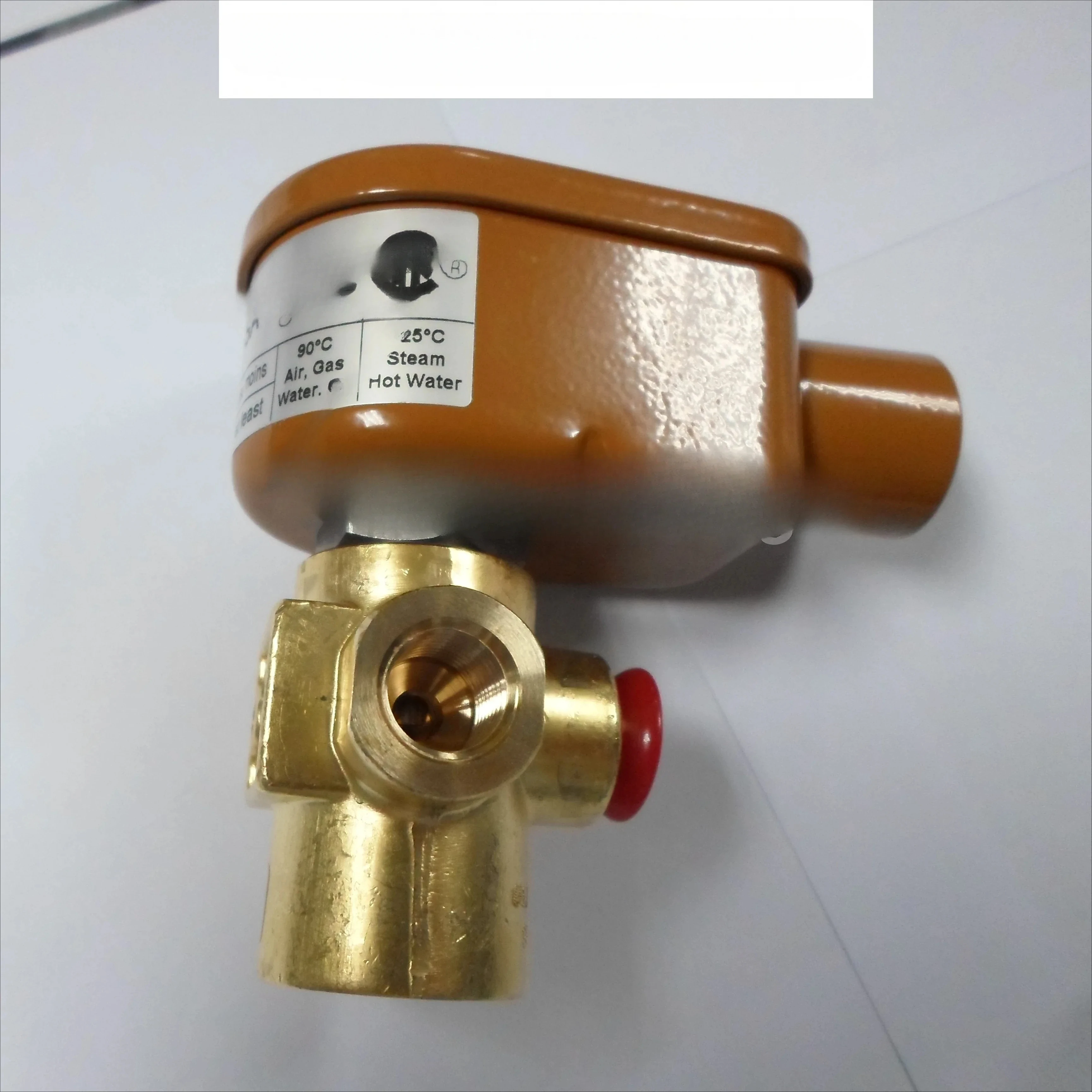 

Solenoid valve 39418926 Suitable for screw air compressor 110V loading solenoid valve induction switch