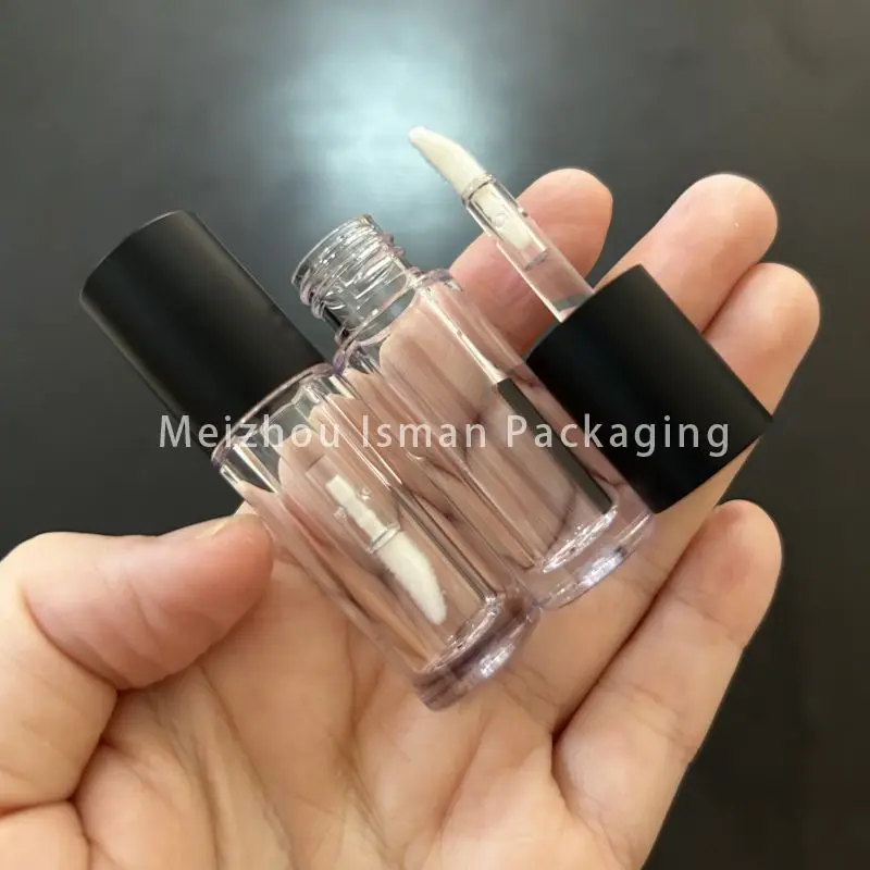 50Pcs Round 1.5ML Mini Short Black Wand Lip Gloss Containers Tubes Custom Labels Sample Small Lip Gloss Tube For Kids