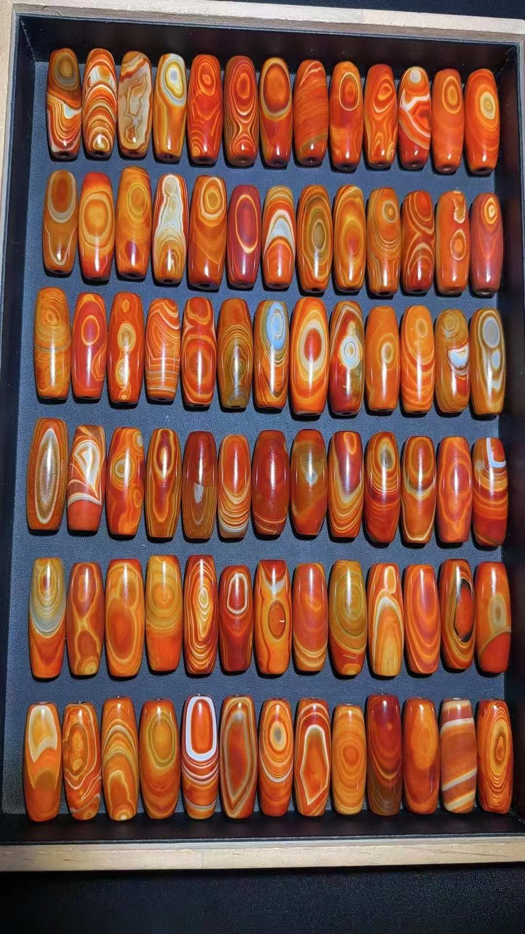 78pcs/lot Red agate beads with eyes exquisite Warring States red Natural agate Beads Pendant Collection