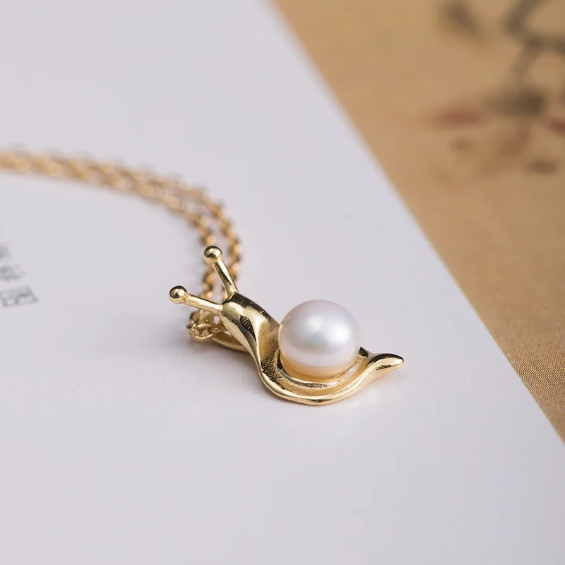 925 silver freshwater pearl pendant snail necklace collarbone chain birthday gift for wife jewelry gift A141