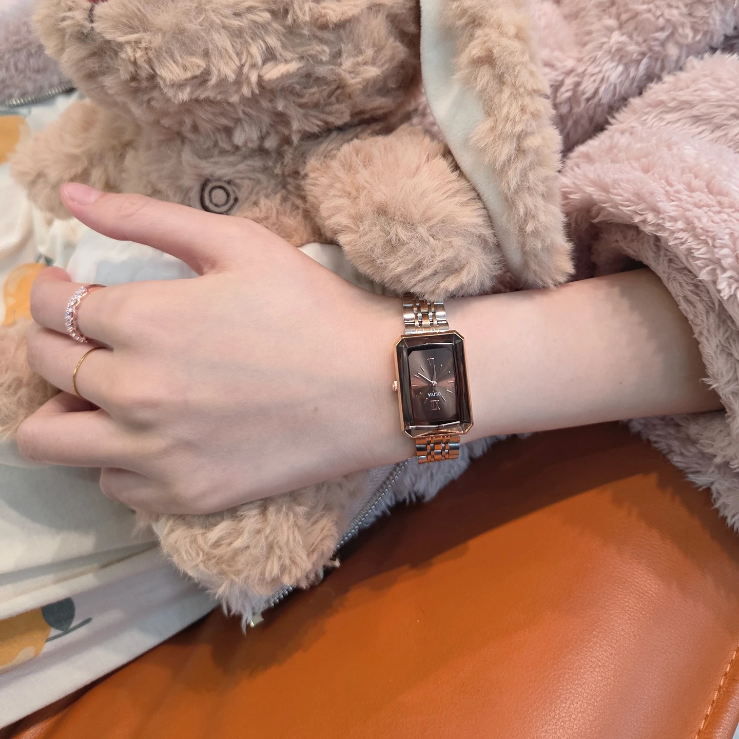 

Luxury Square Ladies Quartz Watch Elegant Vintage Fashion New Design High Quality Retro Analog Wristwatch Stainless Steel Watch