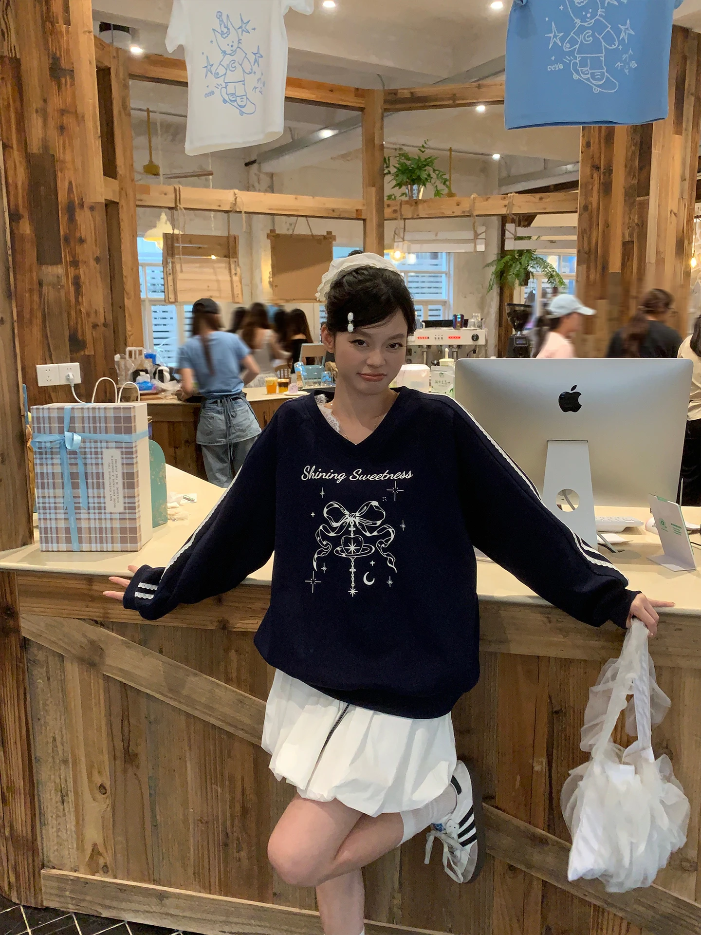Loose Fit Printed Sweatshirt Women's Korean Style Ballet V-neck Design  Knot Top Blue Color Autumn Fashion Ladies' C...