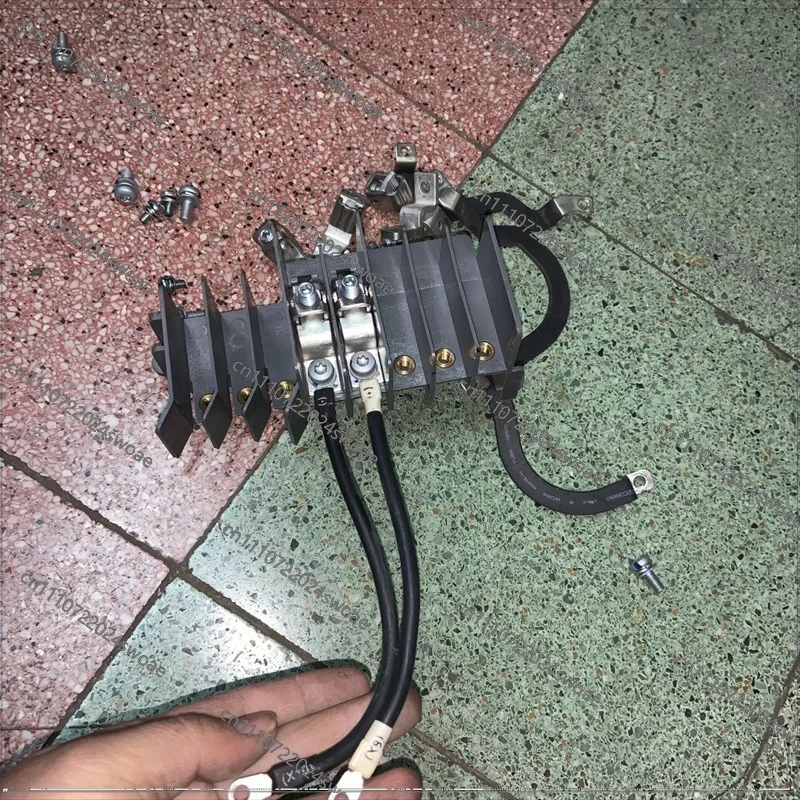 For Inverters ACS510 and 550 Inverters 30-37-45 Kw Terminal Block Plastic Terminal