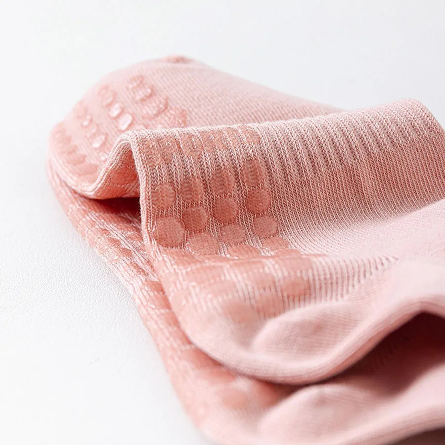 4pairs Yoga Socks for Women Pilates Socks with Grips Cute Anti Slip Floor Socks Breathable Double Stripe Middle Tube Sport Socks