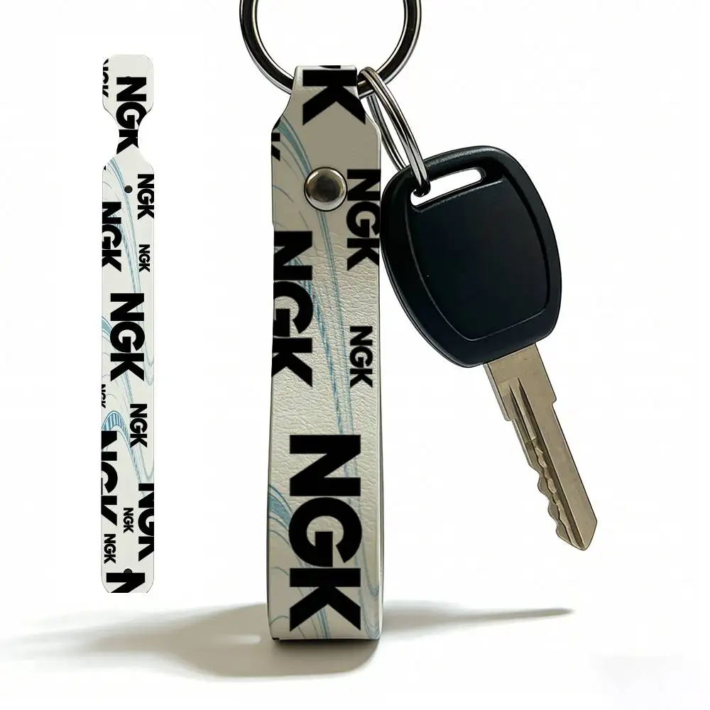 

Высококачественный кожаный брелок для ключей Ngk в винтажном стиле для мотоциклов, скутеров и мотокросса