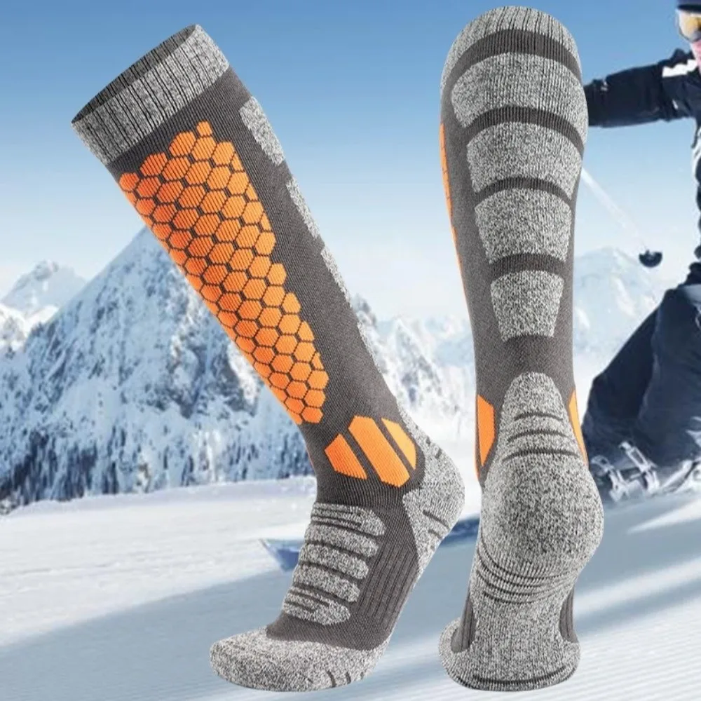 

Fashion Thickned Outdoor Sports Socks Non-slip Wear-resistant Long Tube Socks Warm Stockings Autumn Winter