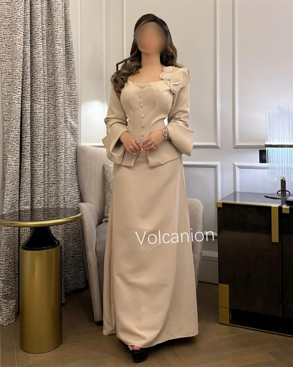 ที่กําหนดเองสไตล์จีน Jersey ปุ่มประดับด้วยเลื่อม A-Line Sweetheart Midi ชุด Bespoke โอกาสคุณภาพสูง