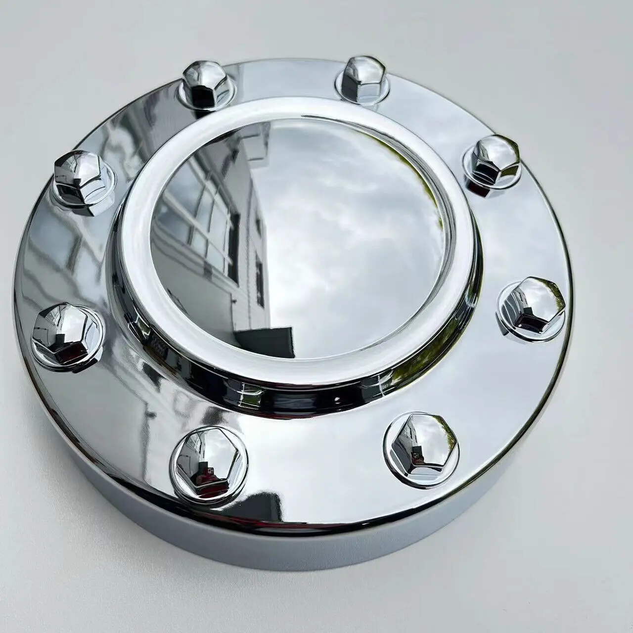 Factory direct foreign trade auto parts are suitable for Dodge RAM pickup truck electroplating hub cover  68081010AB