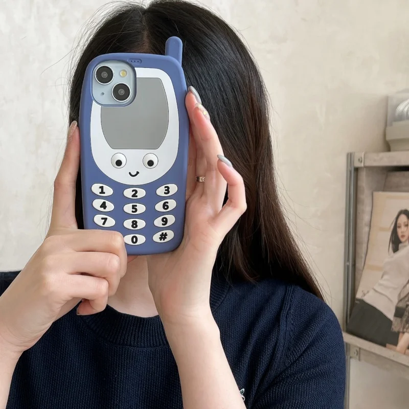 高級バックカバーソフトシリコン漫画かわいいブルー電話スタイリング耐衝撃電話ケース Iphone 15 14 13 12ProMax 落下防止