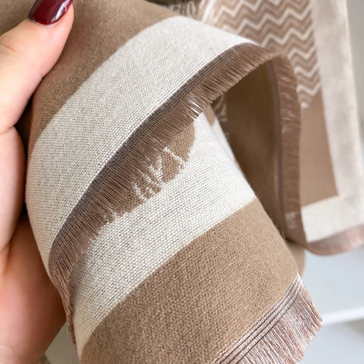 شتاء دافئ الكشمير وشاح على شكل قلب للنساء ماركة فاخرة الجاكار الباشمينا شال التفاف منديل تصميم الإناث Echarpe Bufanda #6