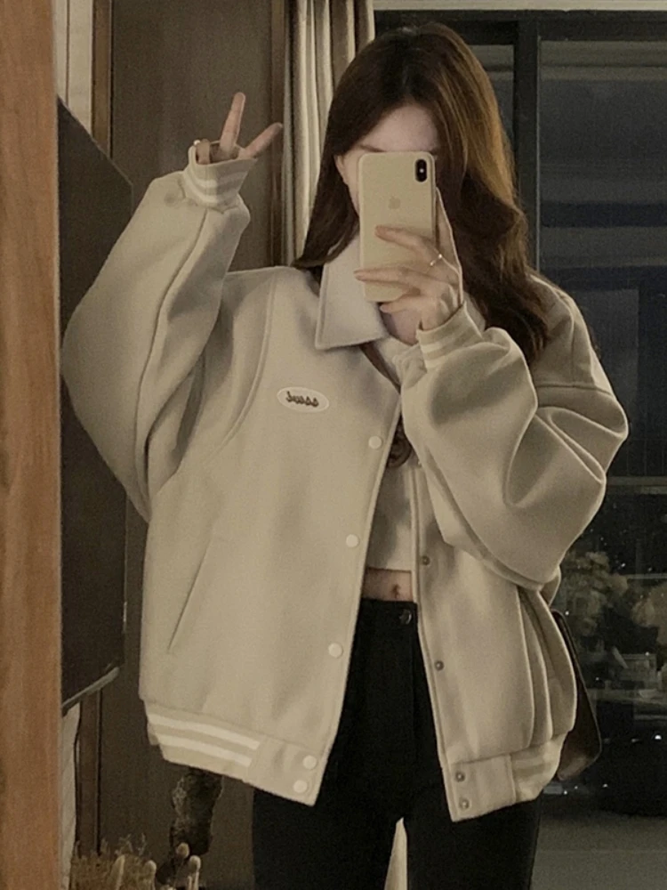 

Бейсбольные куртки женские нейлоновые весенне-осенние, ударопрочные, в стиле колледж, сафари, Y2K, милые, эластичные, с бисером, ветрозащитные, на подкладке, с рюшами, с декоративной строчкой