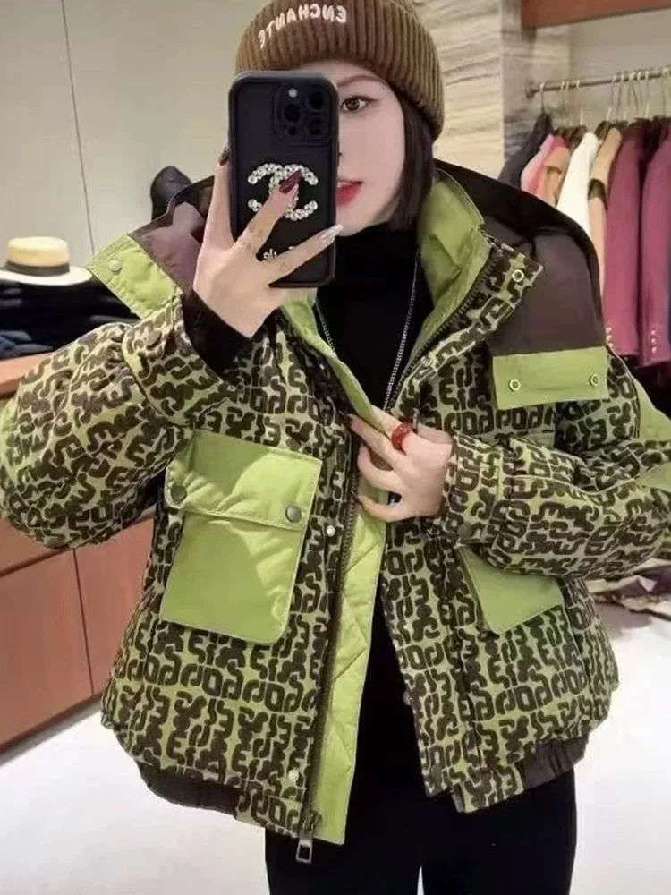 

Winter New Contrasting Colors High Quality Short White Duck Down Coat Women Printed Hooded Trendy Bread Down Jacket