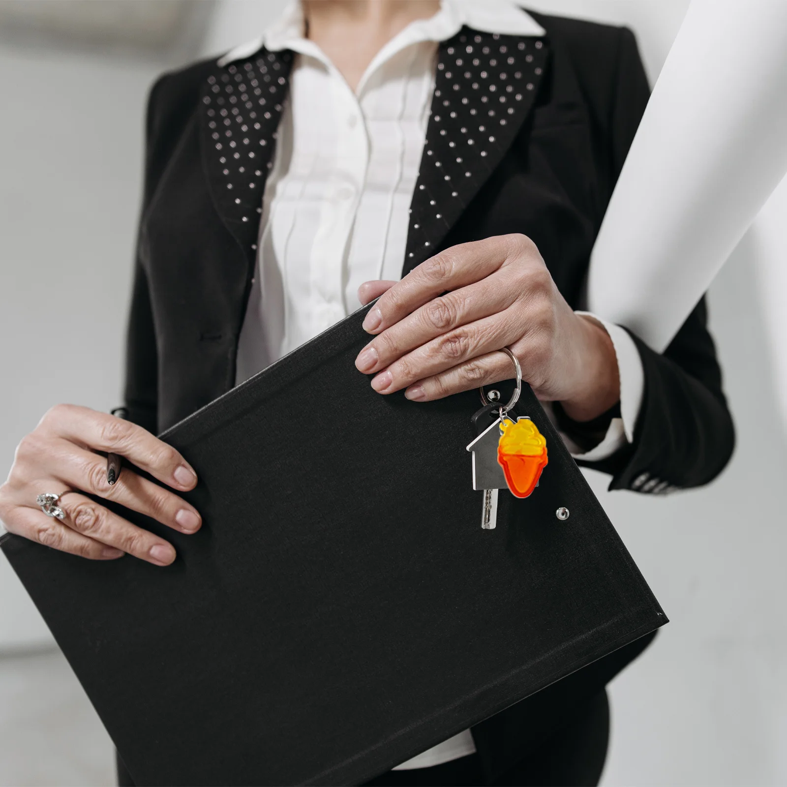 

2pcs Silicone Keychain Molds For Diy Moving Sand Resin Craft Lightweight Pendant Making Kit Flexible Epoxy Molds Jewelry