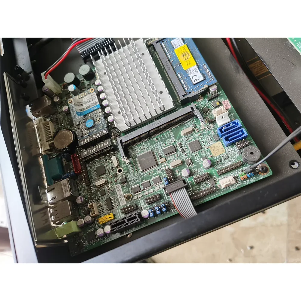 VoltSNF9M-2930 Mini-ITX Industrial Control Motherboard N2930 9-36V DC-in DDR3L