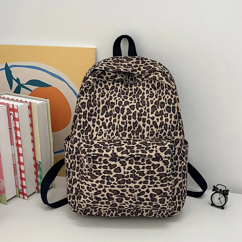 Leopard Nylon Backpack Large Capacity Zipper Multi-Pocket Distinctive Schoolbag 2024 Hot Sale Bags for Women Bolsas Femininas