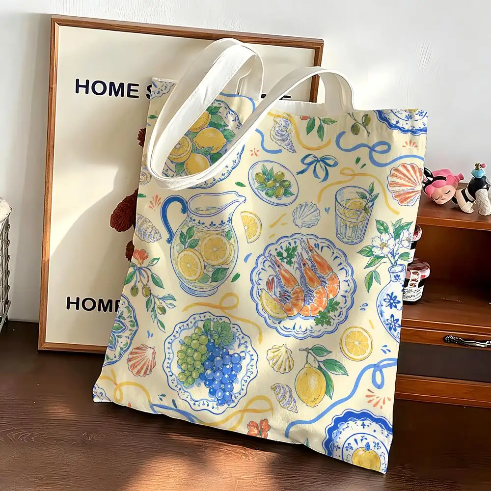 Mediterranean-Italian Cuisine Storage Bags Canvas bags are suitable for going to class, shopping, gifts, and commuting