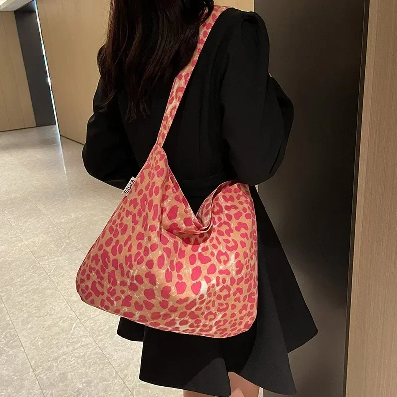 Leopard Print Canvas Women\'s Handbags 2024 New Fashion Large Capacity Commuting Tote Bags Women Luxury Designer Shoulder Bags