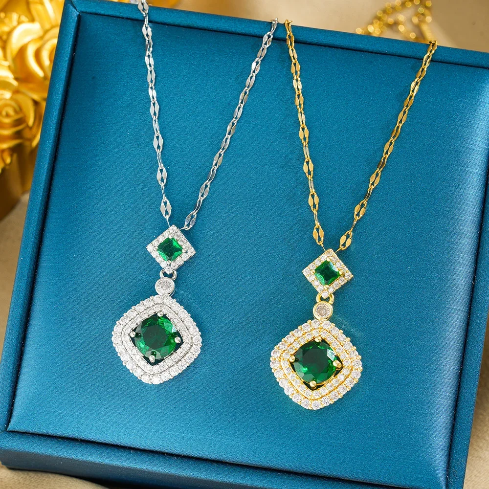 Новый стиль женской цепочки на ключицу с слегка оснащена настоящим золотом, полными бриллиантами и изумрудами, легкая роскошь.