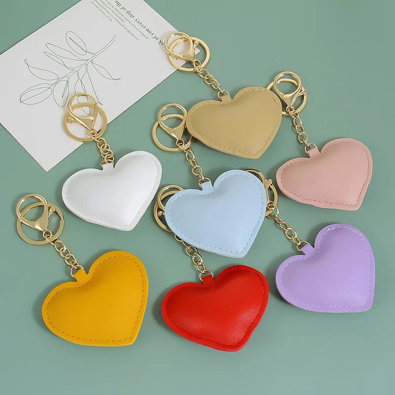 Faux Leather Heart Keychain Sweet Love Heart Shaped Bag Charm Pendant Gold Hardware Keyring for Bag Purse Car Key Accessory Gift