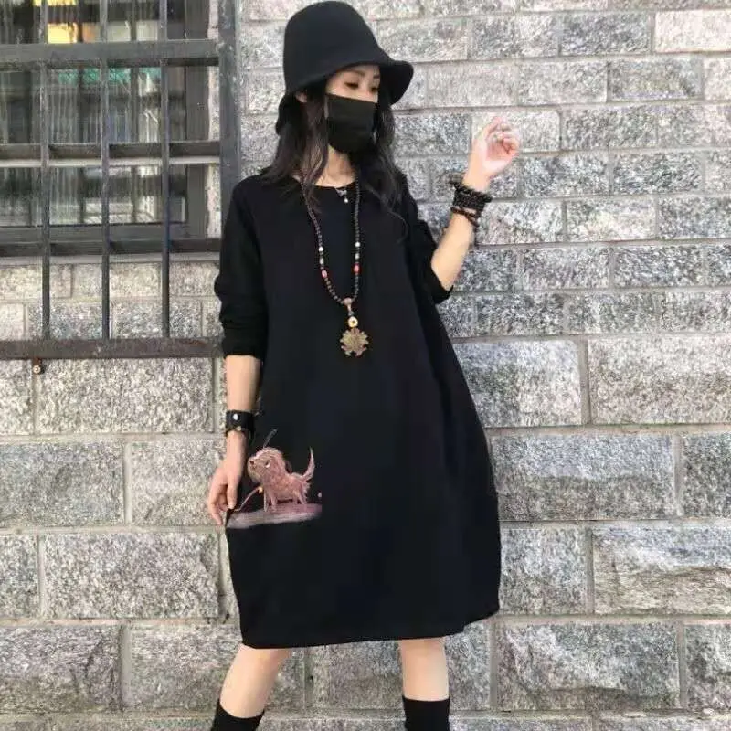 Women Autumn Winter Fashion Loose Printing O-neck Long Sleeve Fleece Sweatshirts Women Clothes Simplicity Appear Thin Midi Dress