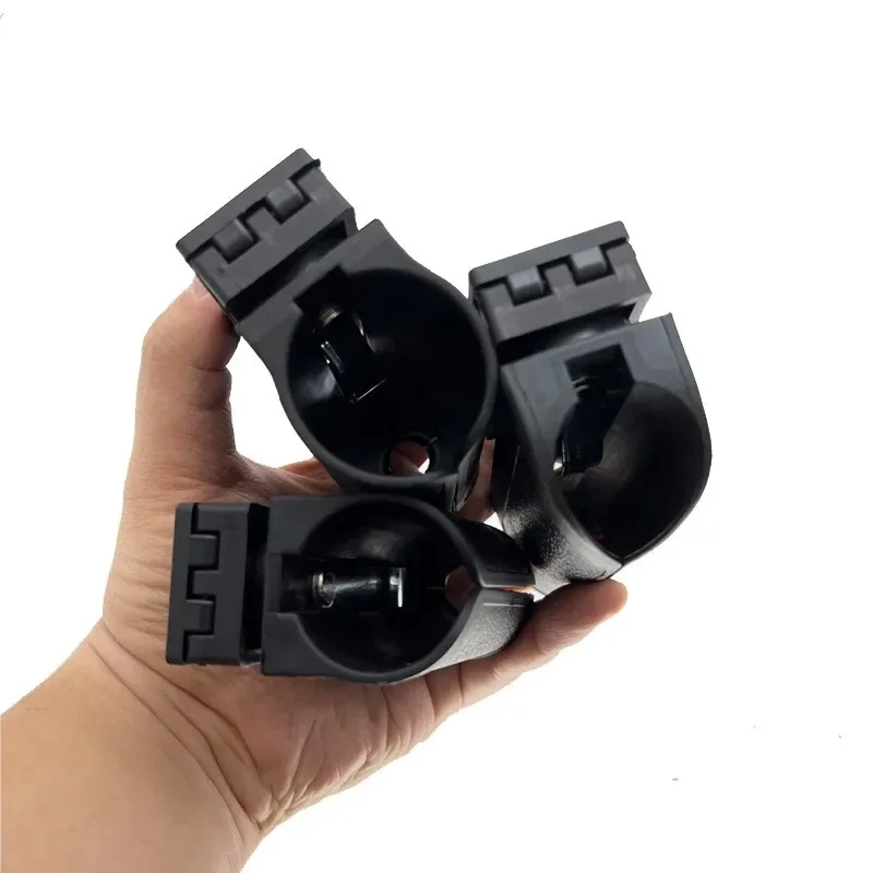 Sarung Casing Tongkat Dapat Ditarik Rotasi Taktis Pemegang Tongkat Universal Sarung Senter Semprot Alat Pertahanan Diri EDC