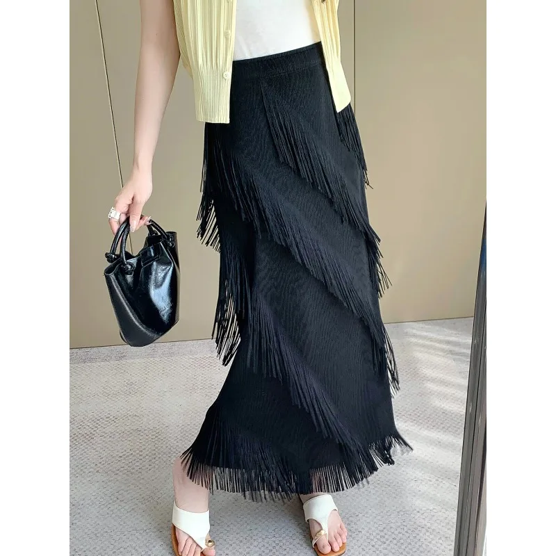  Pleated Skirt 2026 Summer New Tassel Design Elegant Slimming Mid-Length Black Skirt Women's Simple Vacation Casual Wear