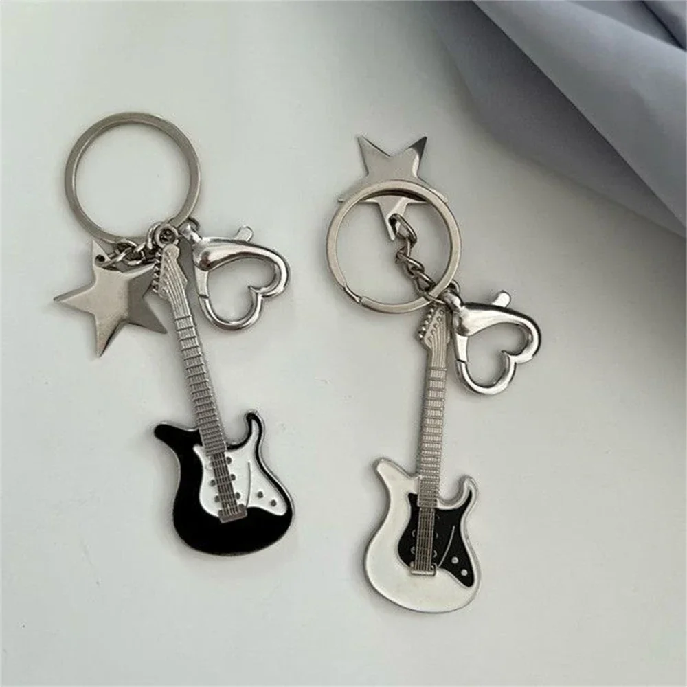 Y2k Guitar Love Heart Star Key Chain for Women Fashion Key Rings Pendant Vintage Club Souvenirs Accessories Gift