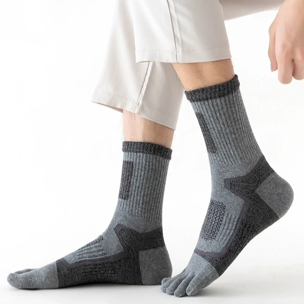 Simple Breathable Five Finger Socks Quick Dry Sweat-Absorbent Split-toe Socks Anti-odor Mesh Five Toe Socks Basketball