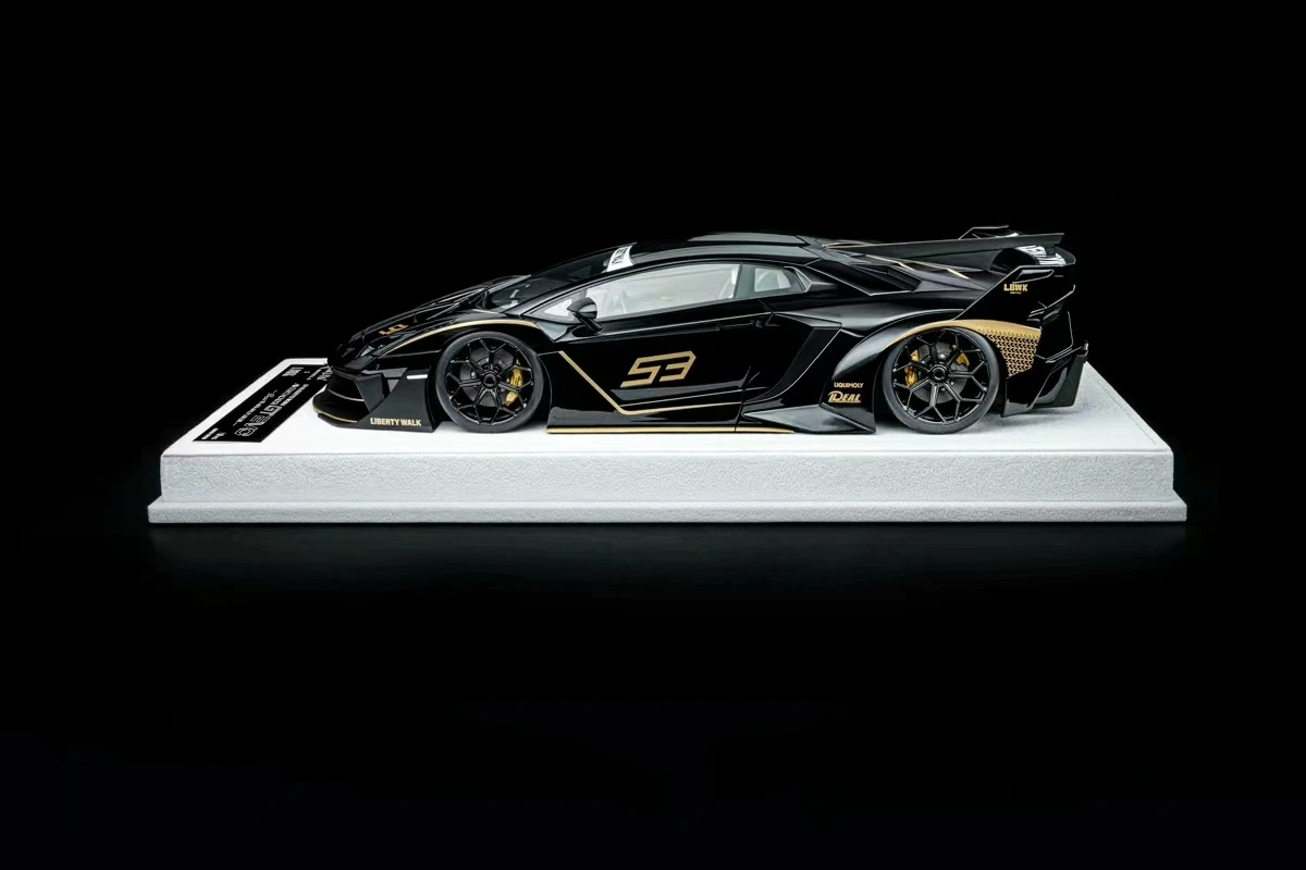 

Fuelme&LBWK 1:18 Aventador GT EVO, только 10, автомобили в мире, литая под давлением модель автомобиля, ограниченная серия