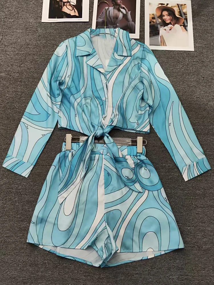 2026 Summer Women's Clothing Retro Geometric Print Lapel Short Strap Shirt Two-piece Set + Loose Shorts Hot Pants Fashion Suit
