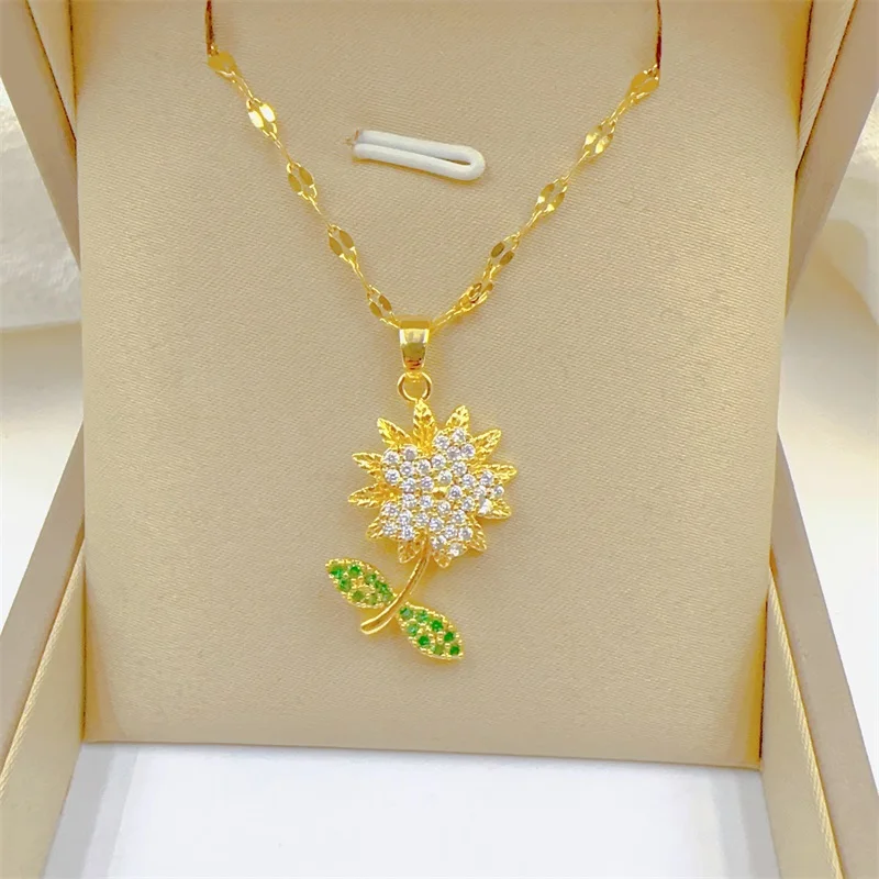 Fashionable and Versatile Micro-set Rotatable Sunflower Stainless Steel Necklace Creative Niche Design Pendant